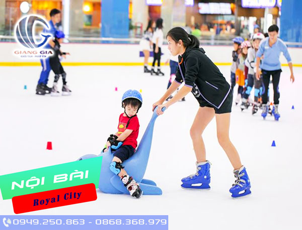 Sân trượt băng Royal City Nguyễn Trãi Thanh Xuân Hà Nội