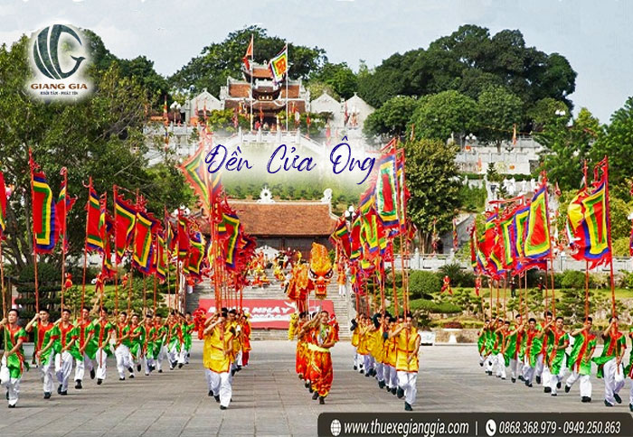 Xe tiện chuyến du lịch đền Cửa Ông Quảng Ninh